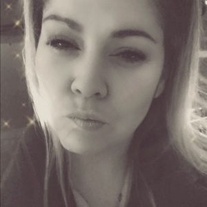 Meet your Posher, Breanne 🥰